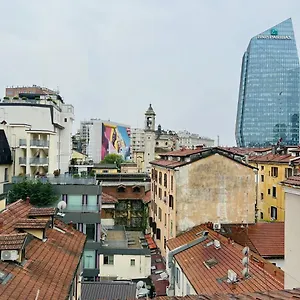 https://apt-sirtori.italymilanhotels.net
