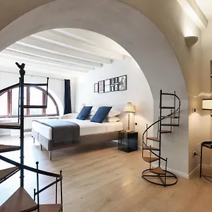 https://apt-elegant-rosales-apt.italymilanhotels.net